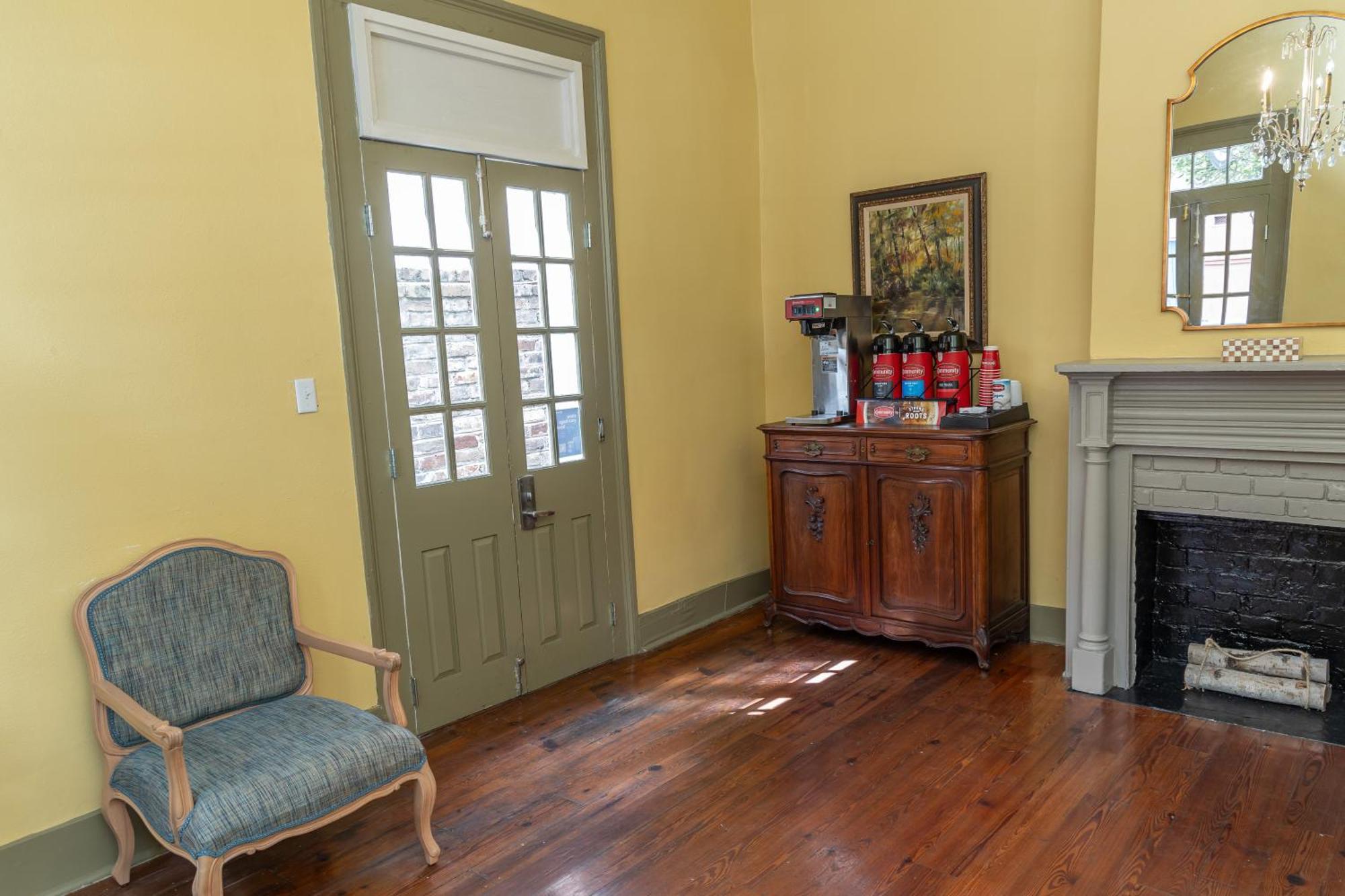 Inn On Ursulines, A French Quarter Guest Houses Property New Orleans Eksteriør billede